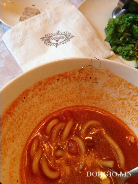 “Бродвэй” рестораны шөлнөөс төмөр утас гарчээ